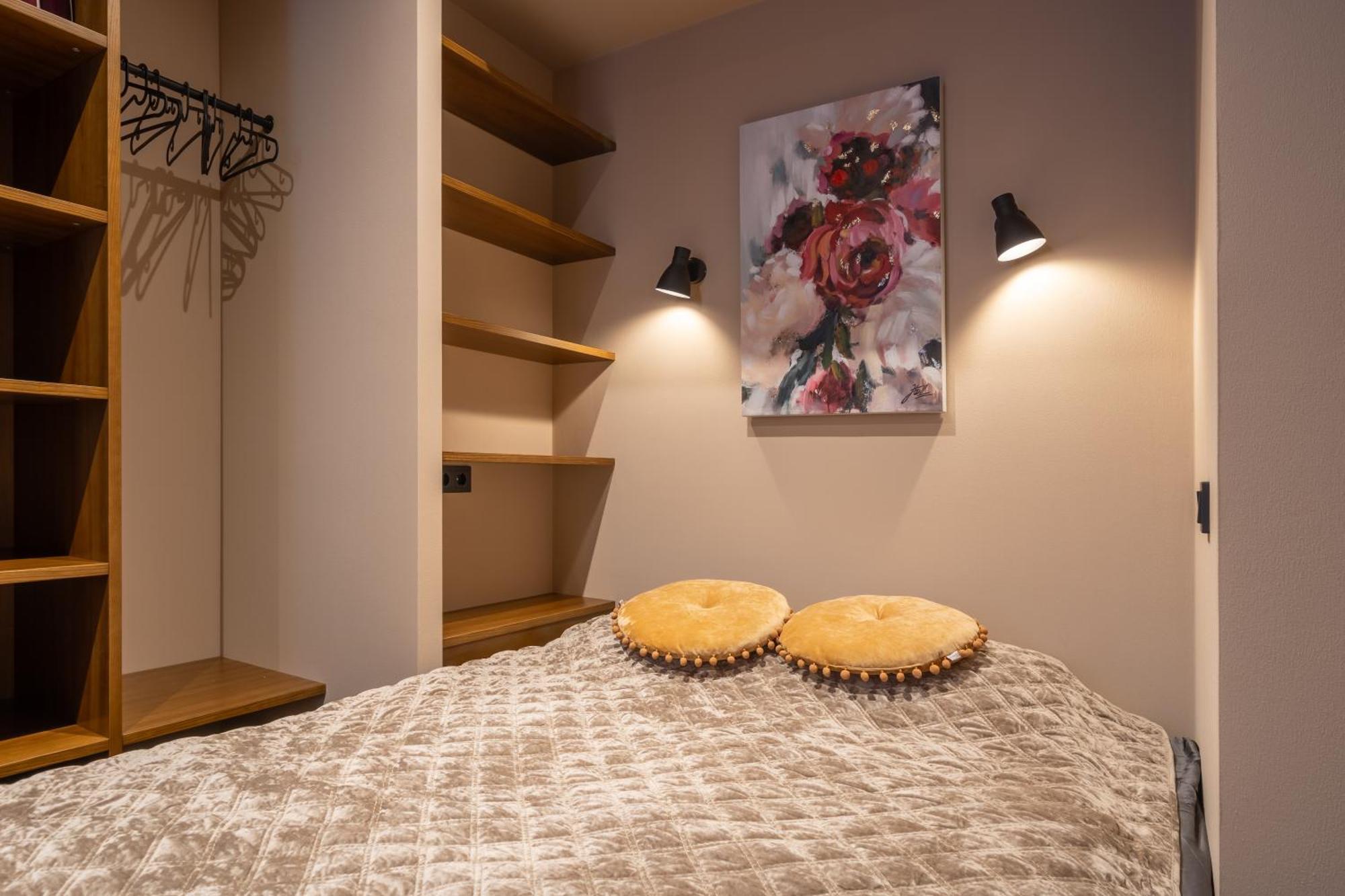 Stylish Old Town Apartment On Mucenieku Street 리가 외부 사진